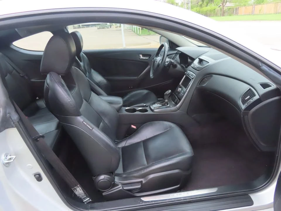 2012 Hyundai Genesis Coupe - Image 20 of 20