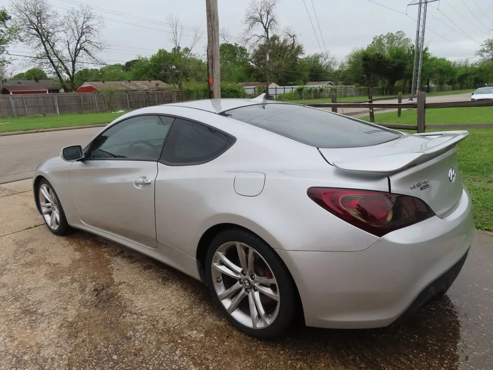 2012 Hyundai Genesis Coupe - Image 6 of 20