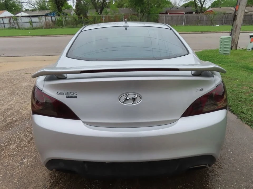 2012 Hyundai Genesis Coupe - Image 8 of 20