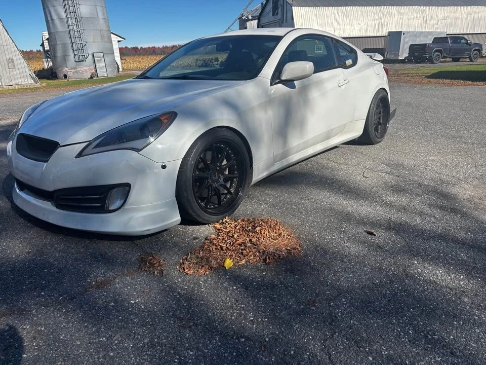 2012 Hyundai Genesis Coupe - Image 4 of 6
