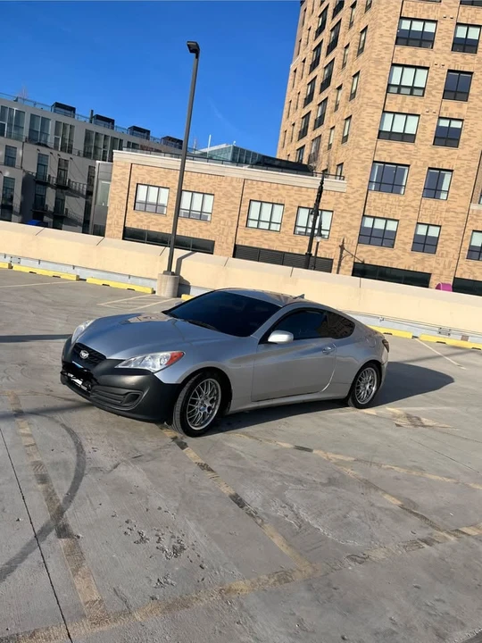 2012 Hyundai Genesis Coupe - Image 2 of 3