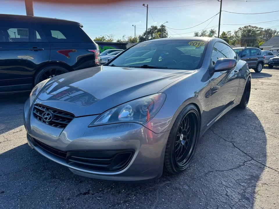 2012 Hyundai Genesis Coupe - Image 2 of 11