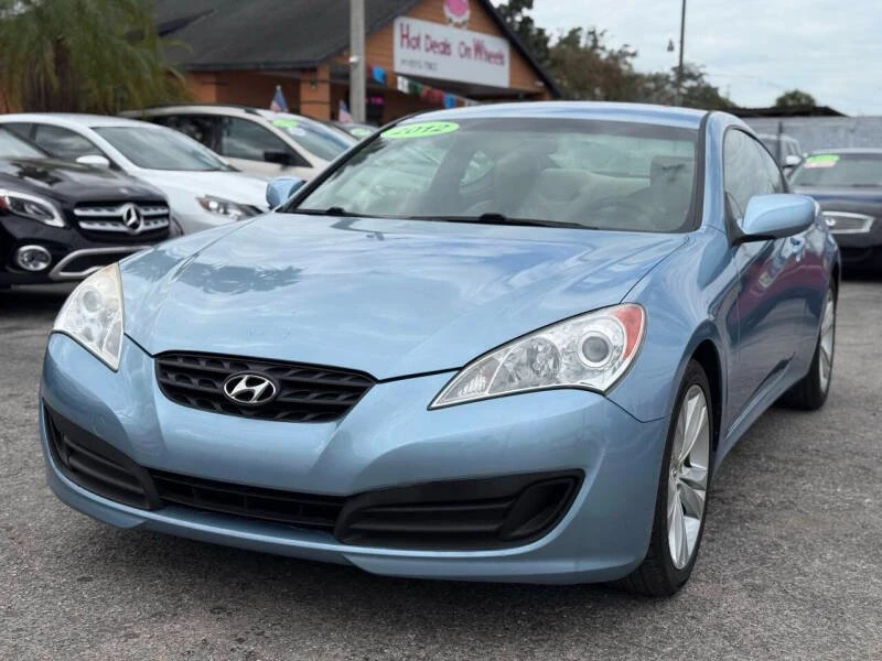 2012 Hyundai Genesis Coupe - Image 2 of 20