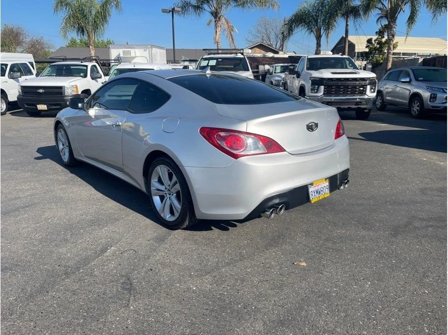 2012 Hyundai Genesis Coupe - Image 7 of 20