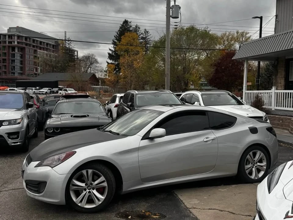 2012 Hyundai Genesis Coupe - Image 13 of 16