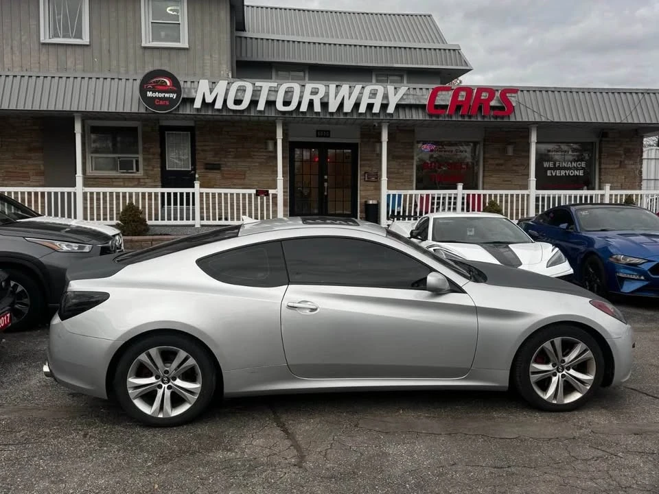 2012 Hyundai Genesis Coupe - Image 16 of 16