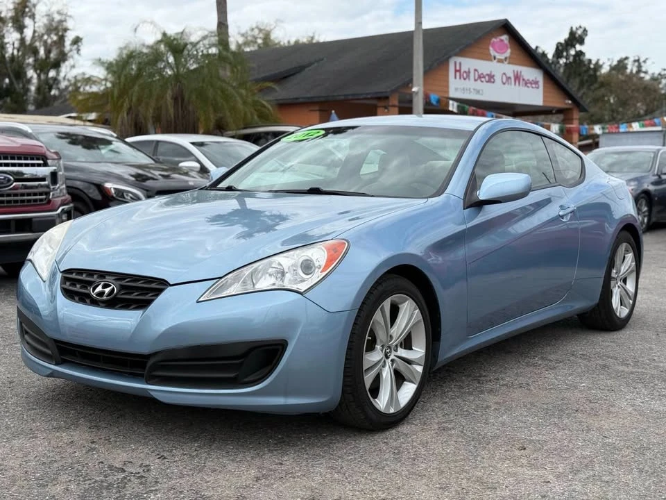 2012 Hyundai Genesis Coupe - Image 2 of 20
