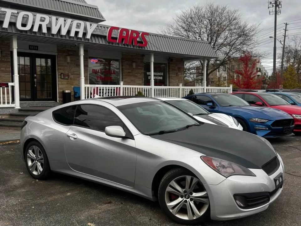 2012 Hyundai Genesis Coupe - Image 11 of 16