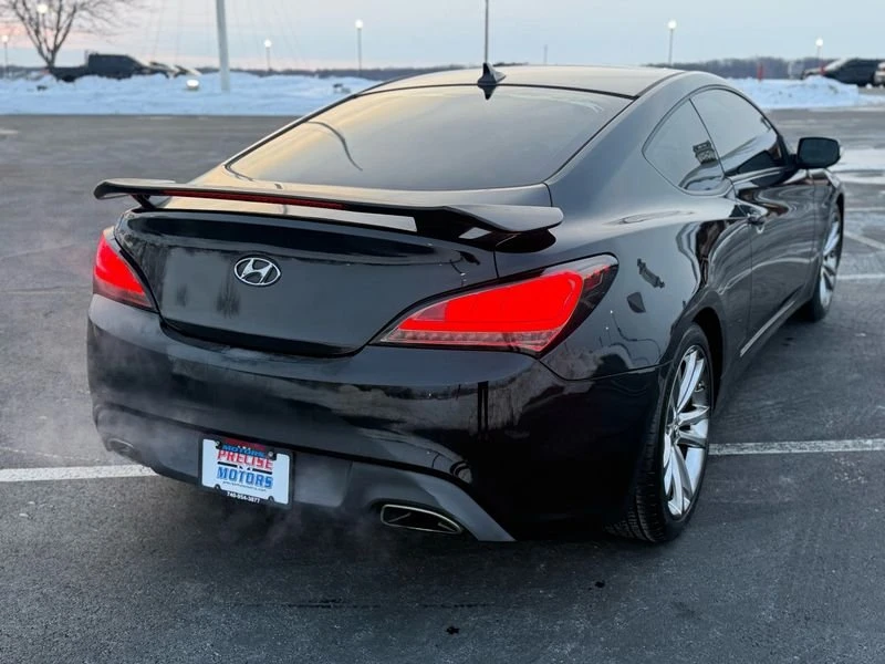 2012 Hyundai Genesis Coupe - Image 5 of 10