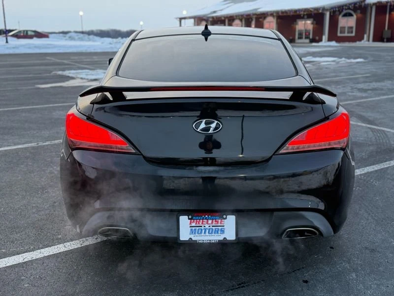 2012 Hyundai Genesis Coupe - Image 6 of 10