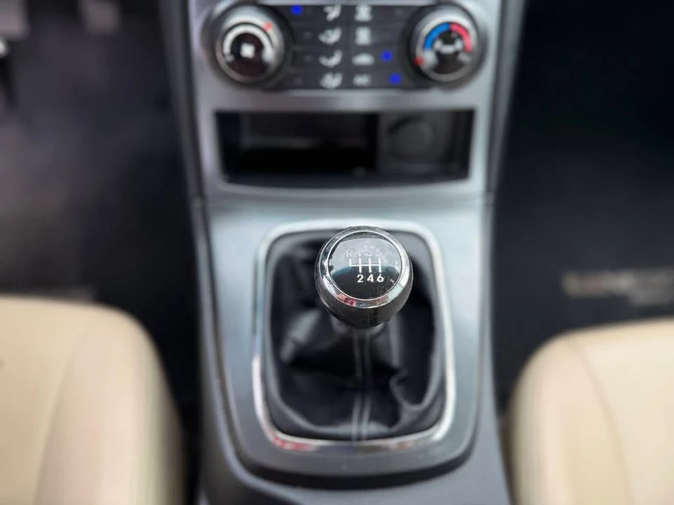 2012 Hyundai Genesis Coupe - Image 17 of 20