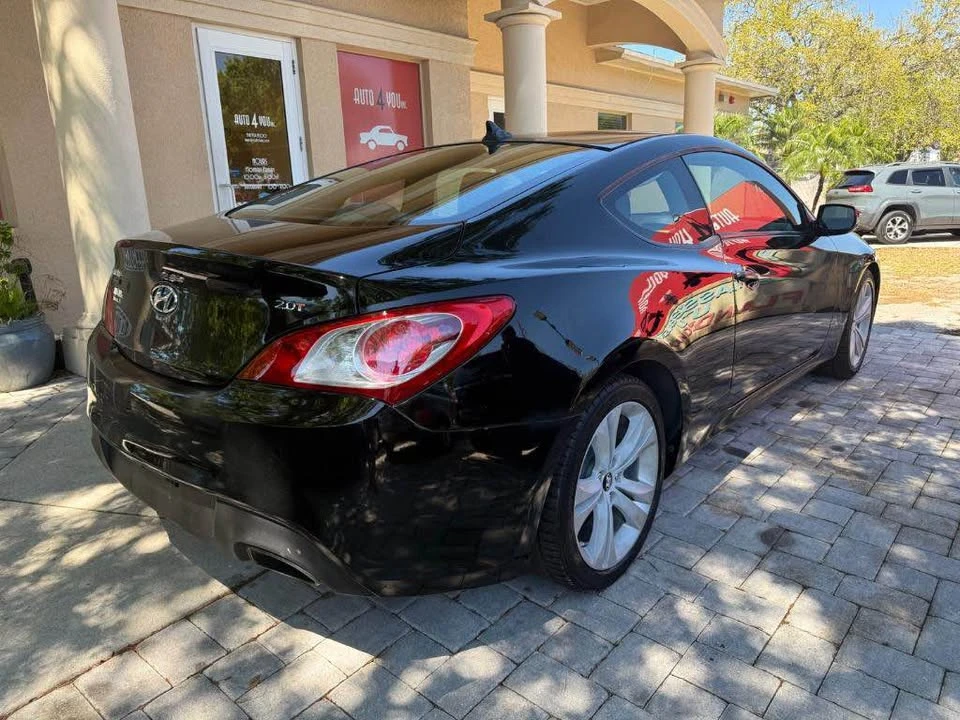 2012 Hyundai Genesis Coupe - Image 5 of 14