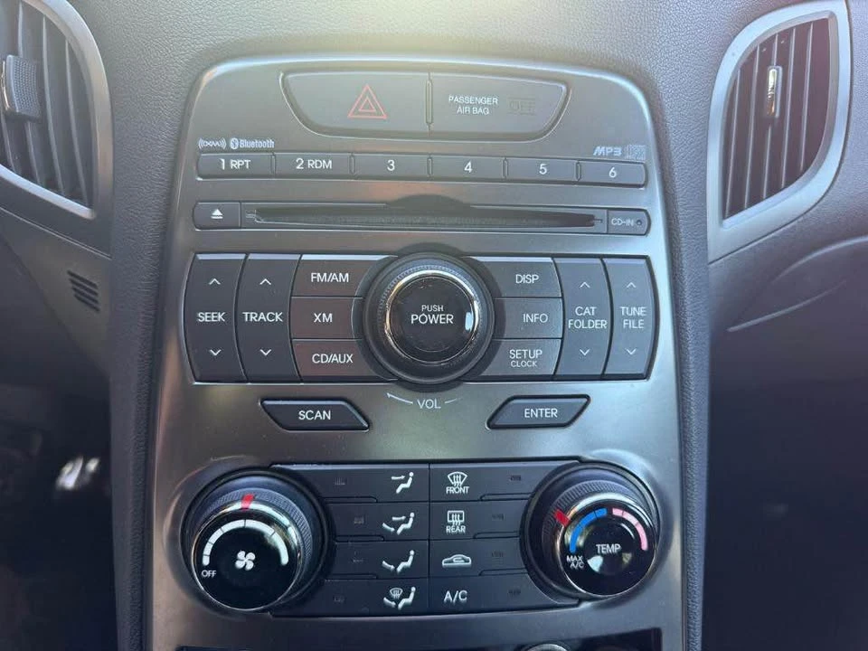 2012 Hyundai Genesis Coupe - Image 9 of 14