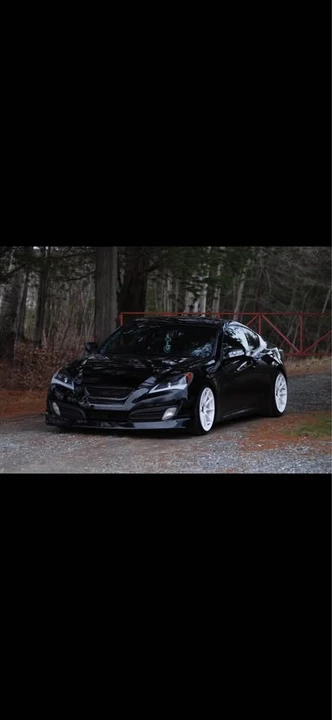 2012 Hyundai Genesis Coupe - Image 7 of 9