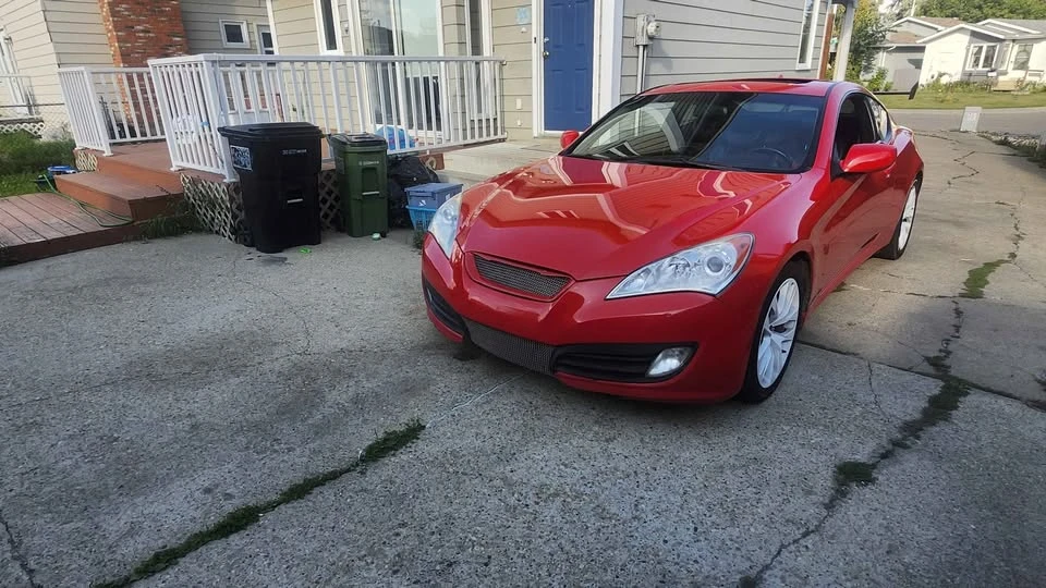 2012 Hyundai Genesis Coupe - Image 14 of 18