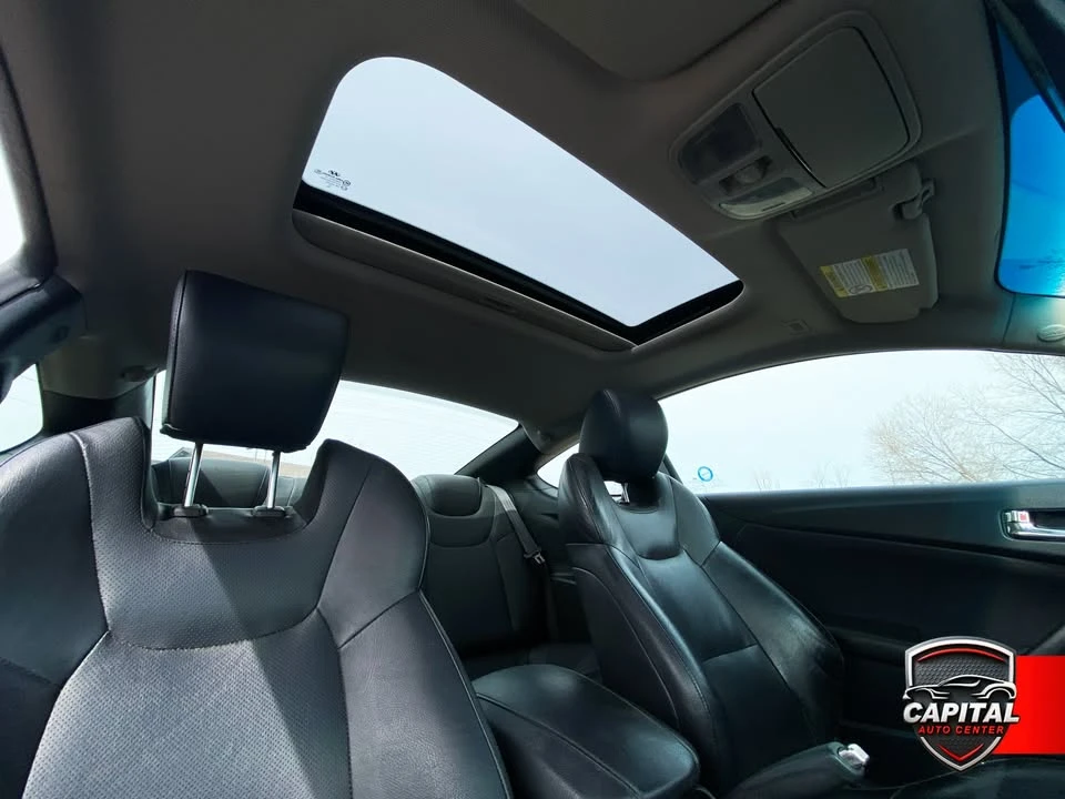 2012 Hyundai Genesis Coupe - Image 10 of 15