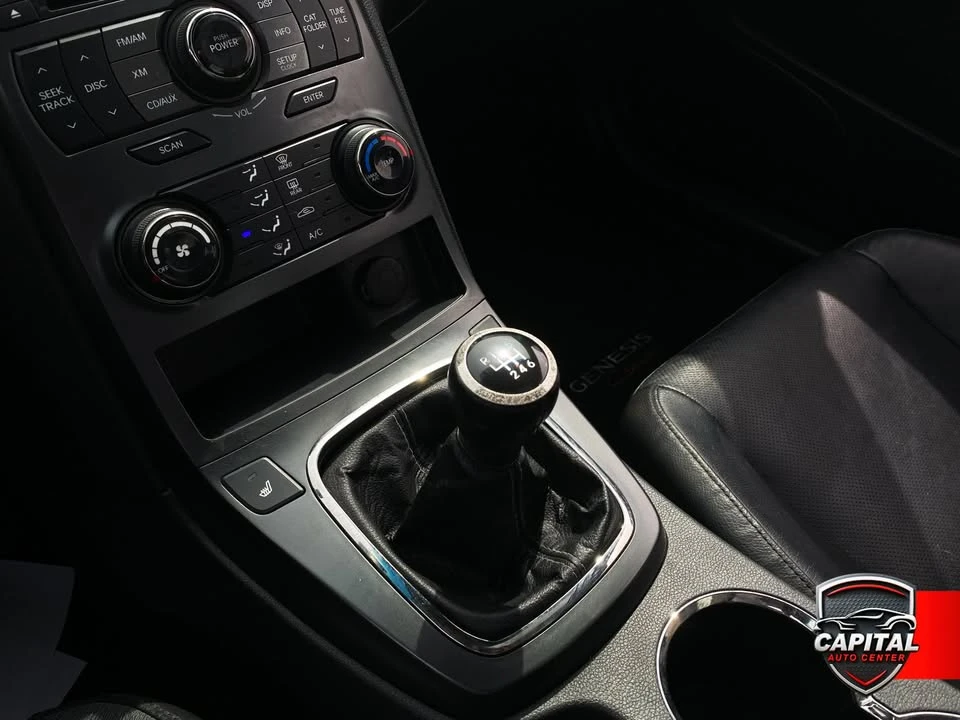 2012 Hyundai Genesis Coupe - Image 11 of 15