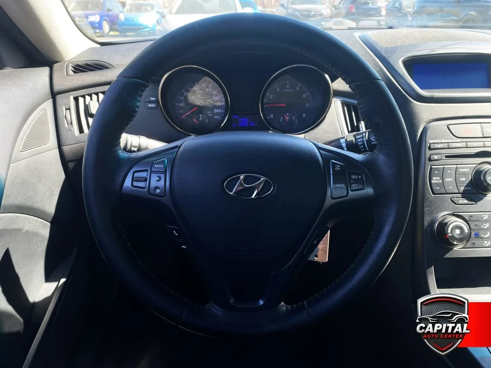 2012 Hyundai Genesis Coupe - Image 8 of 15