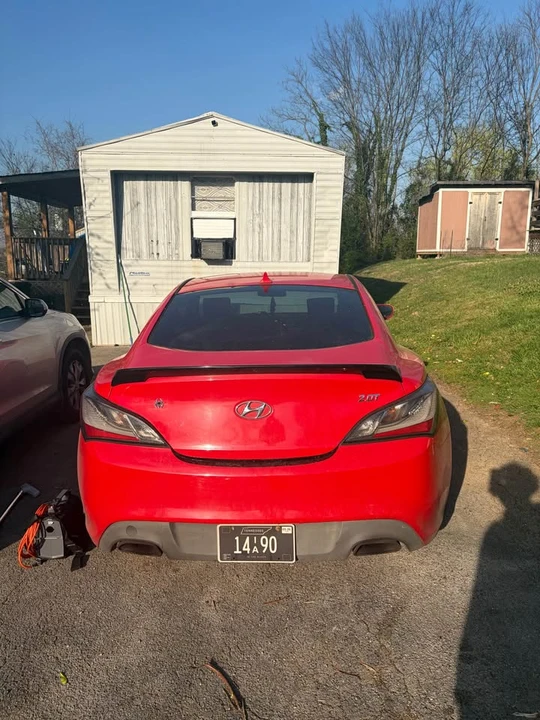 2012 Hyundai Genesis Coupe - Image 2 of 4