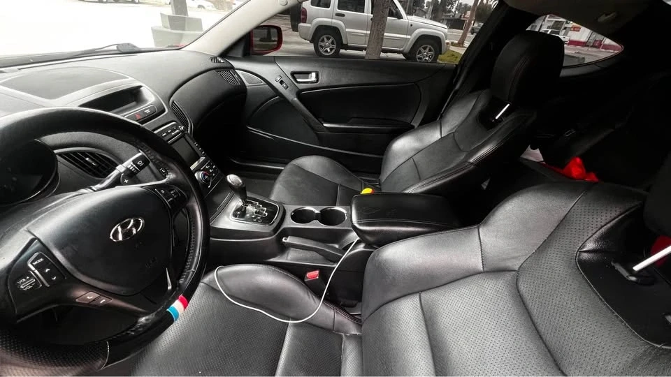2012 Hyundai Genesis Coupe - Image 2 of 5