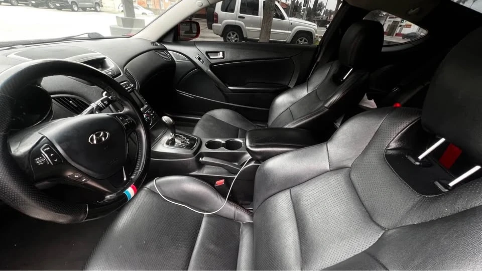 2012 Hyundai Genesis Coupe - Image 3 of 5