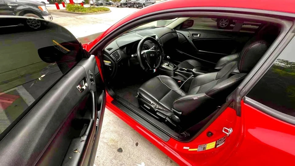 2012 Hyundai Genesis Coupe - Image 4 of 9
