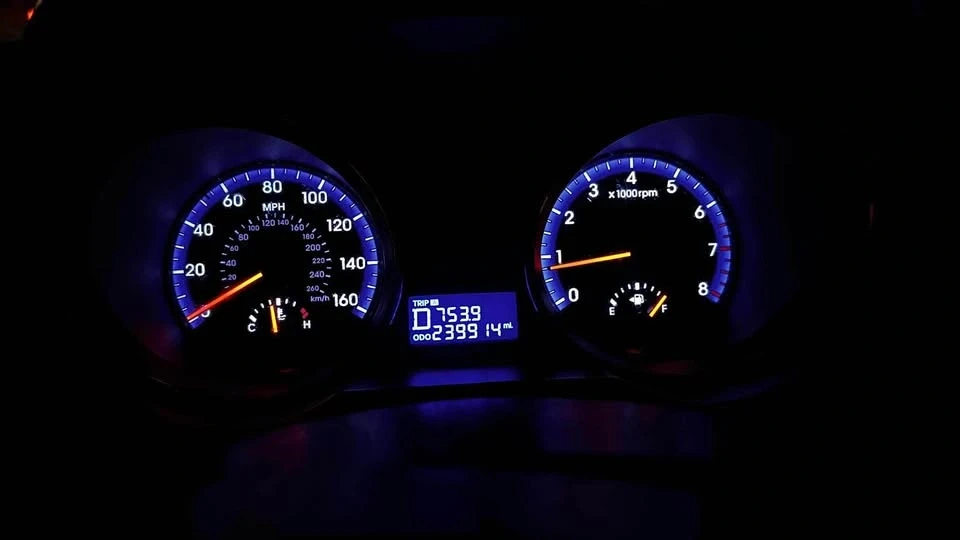 2012 Hyundai Genesis Coupe - Image 7 of 9