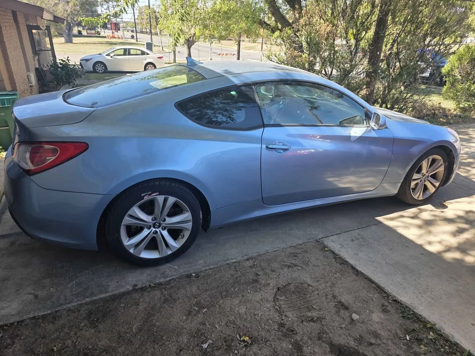 2012 Hyundai Genesis Coupe - Image 3 of 8