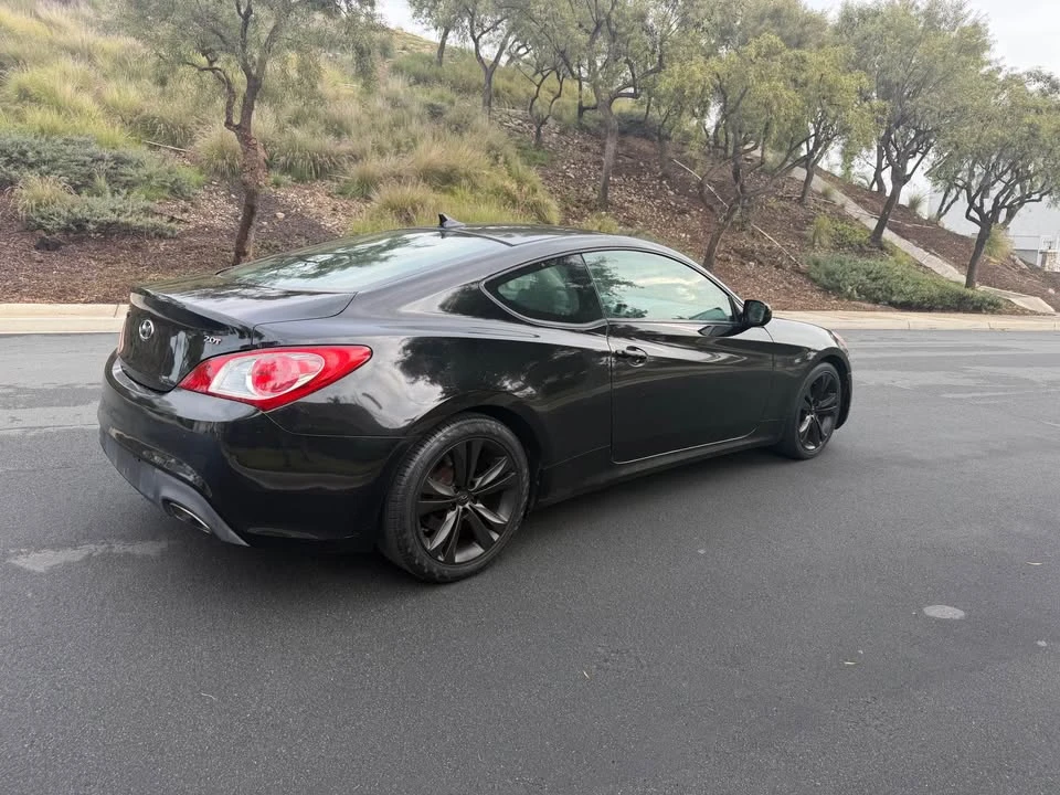 2012 Hyundai Genesis Coupe - Image 4 of 13
