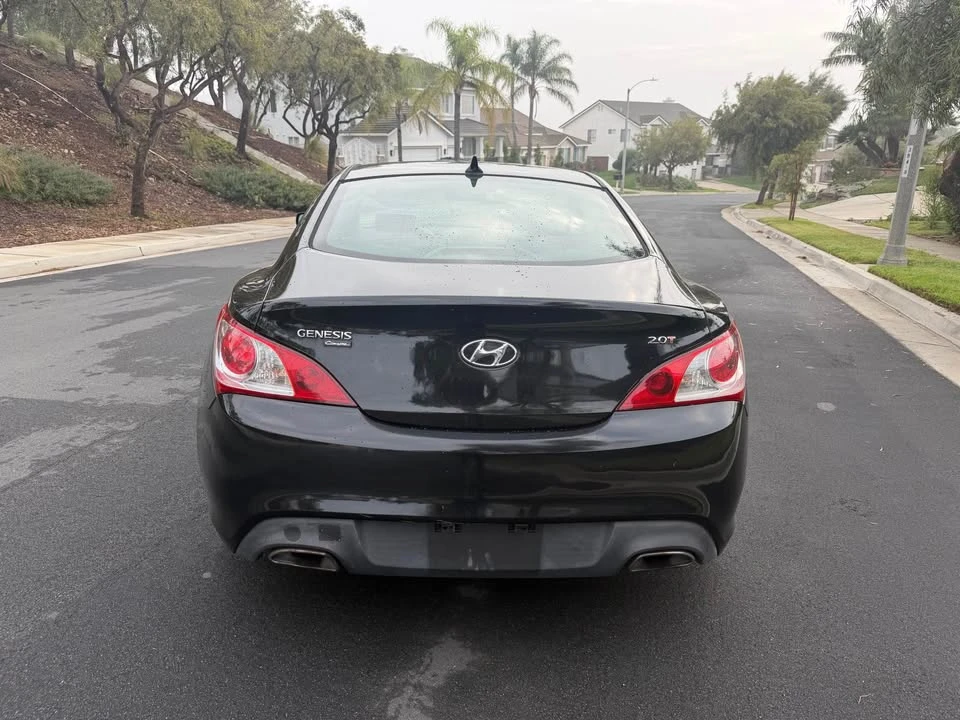 2012 Hyundai Genesis Coupe - Image 7 of 13
