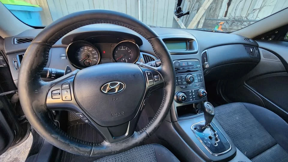 2012 Hyundai Genesis Coupe - Image 2 of 4
