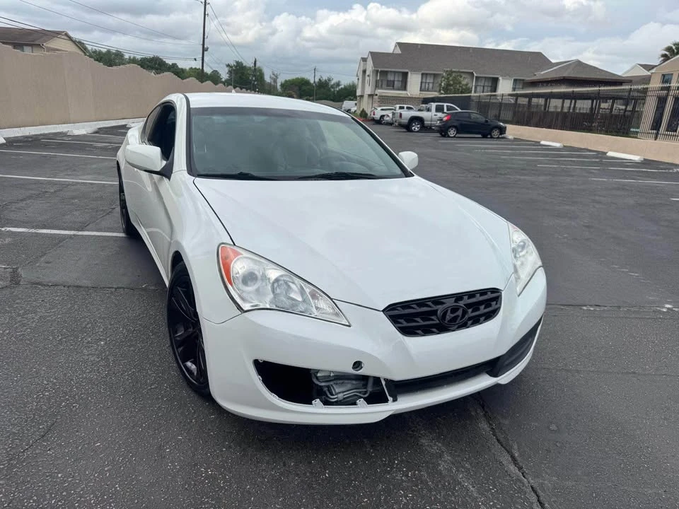 2012 Hyundai Genesis Coupe - Image 3 of 15