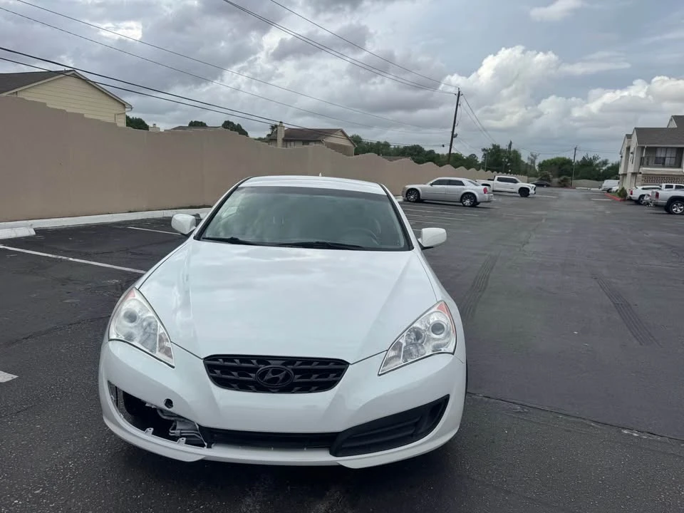 2012 Hyundai Genesis Coupe - Image 7 of 14
