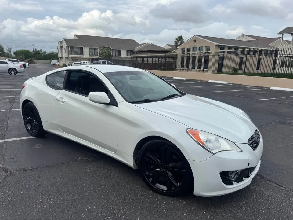 2012 Hyundai Genesis Coupe - Image 14 of 14