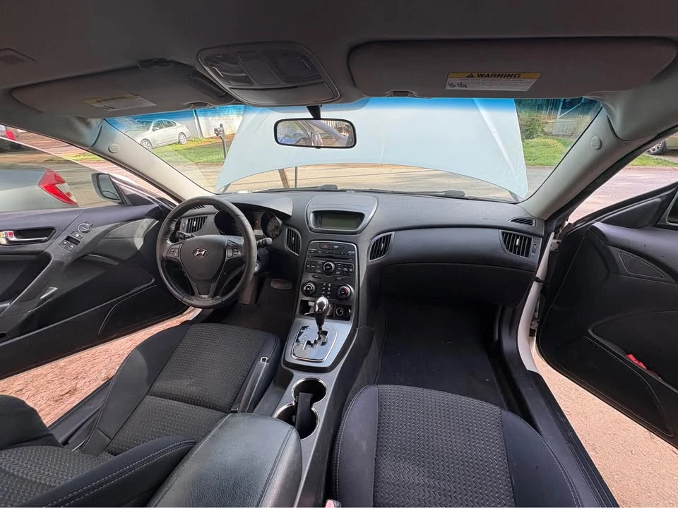 2012 Hyundai Genesis Coupe - Image 8 of 8