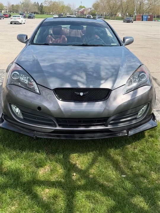 2012 Hyundai Genesis Coupe - Image 2 of 4