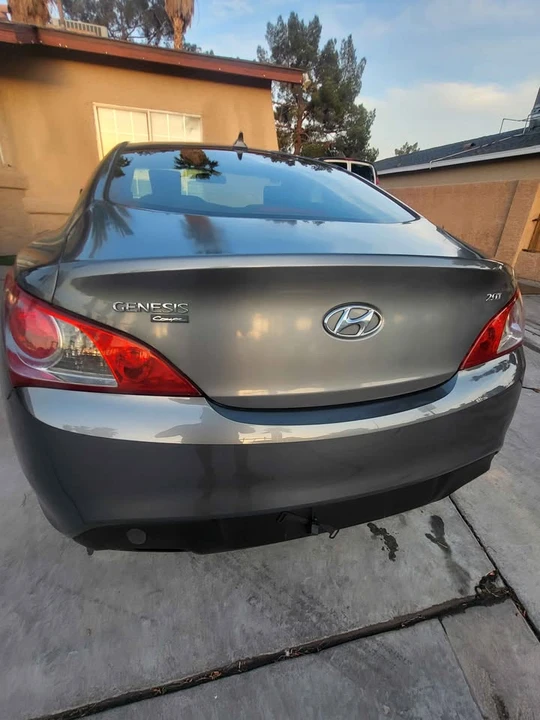 2012 Hyundai Genesis Coupe - Image 4 of 9