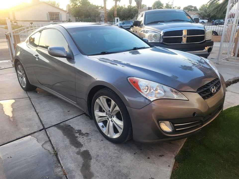 2012 Hyundai Genesis Coupe - Image 2 of 9