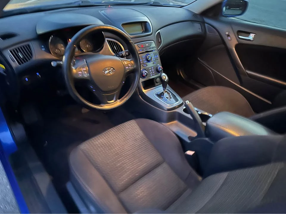 2012 Hyundai Genesis Coupe - Image 6 of 7