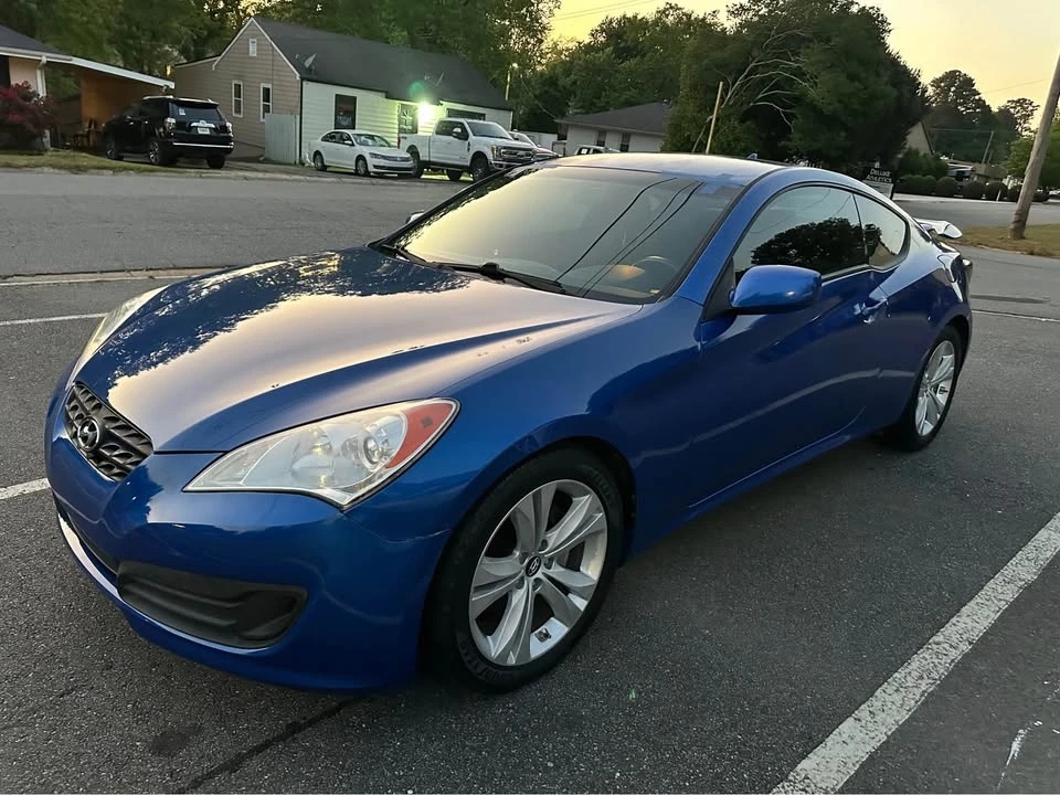 2012 Hyundai Genesis Coupe - Image 2 of 7