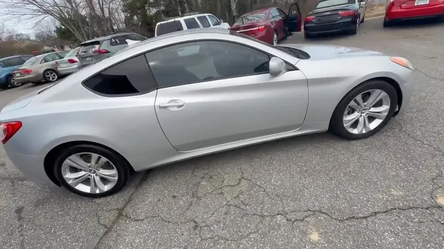 2012 Hyundai Genesis Coupe 2.0T