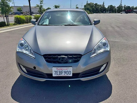 2012 Hyundai Genesis Coupe 2.0T