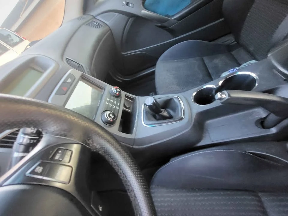 2012 Hyundai Genesis Coupe - Image 7 of 9