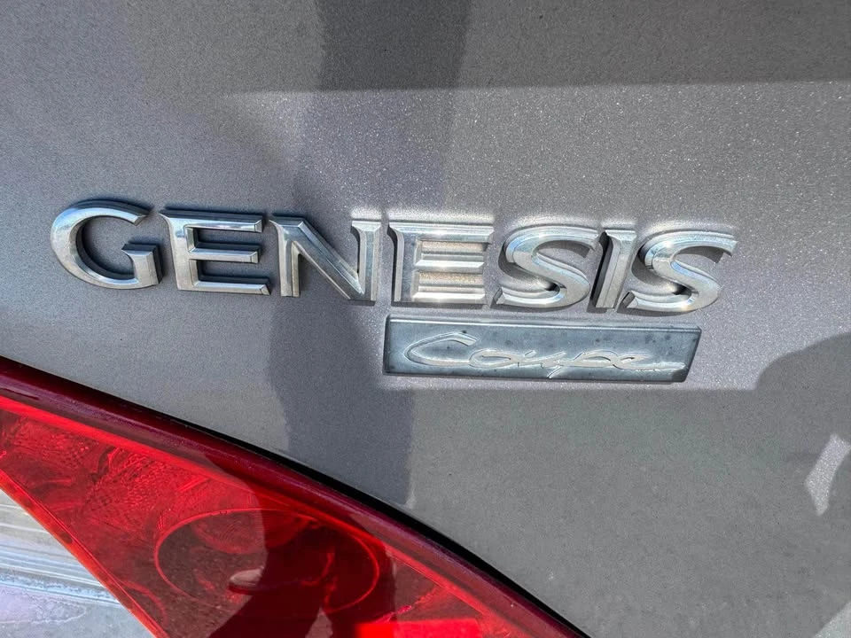 2012 Hyundai Genesis Coupe - Image 7 of 16