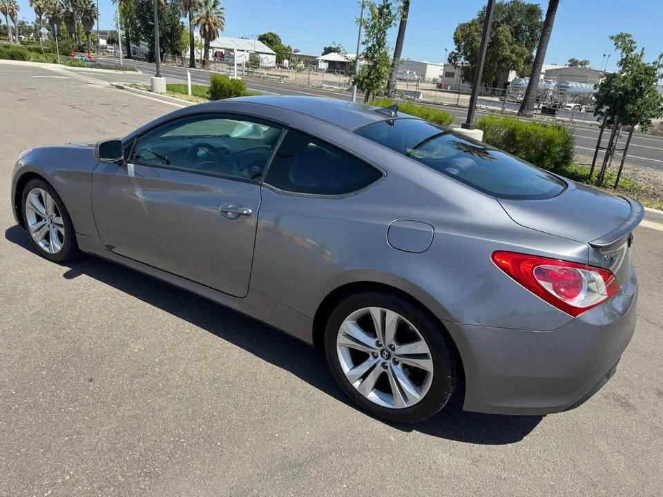 2012 Hyundai Genesis Coupe - Image 5 of 16