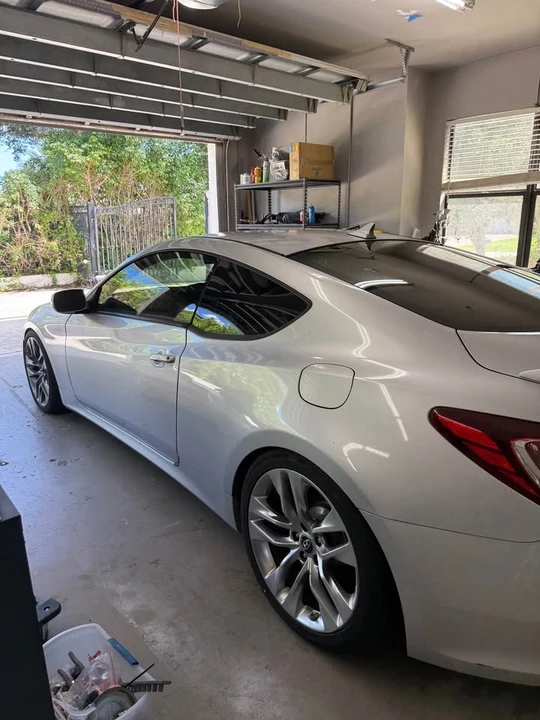 2012 Hyundai Genesis Coupe - Image 8 of 18