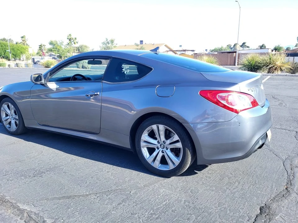 2012 Hyundai Genesis Coupe - Image 2 of 5