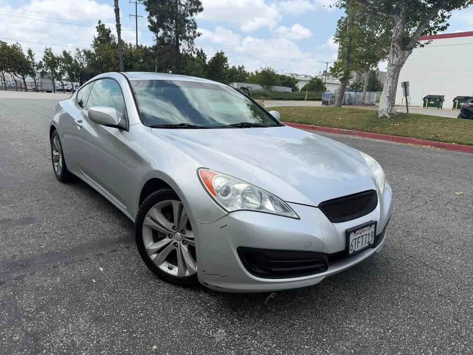 2012 Hyundai Genesis Coupe - Image 2 of 15