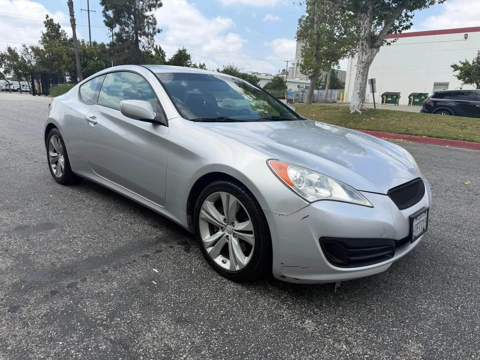 2012 Hyundai Genesis Coupe - Image 5 of 15