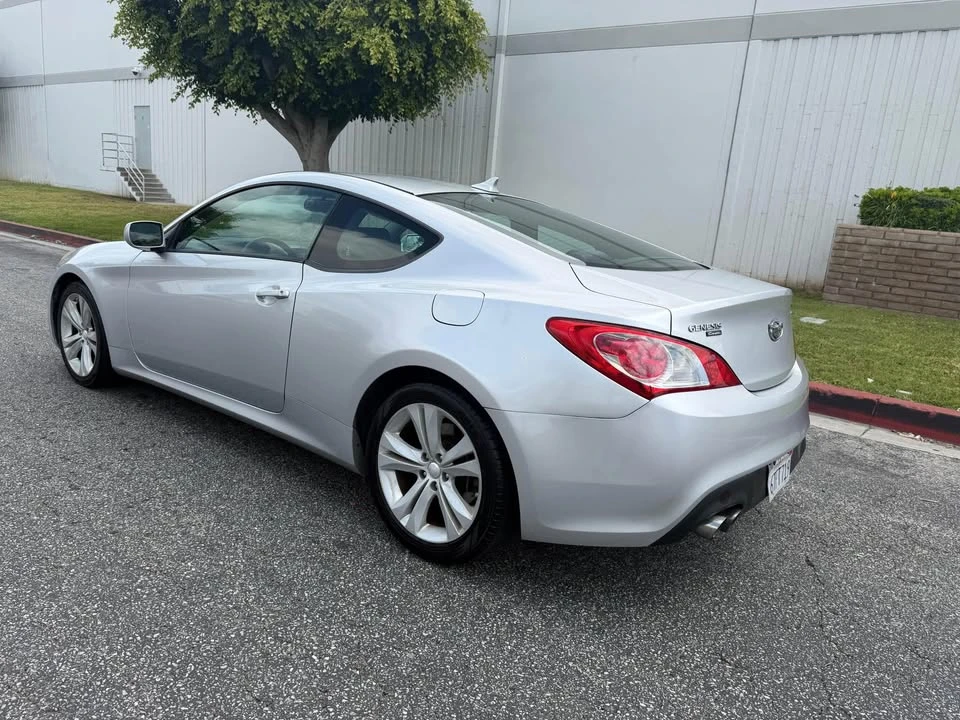 2012 Hyundai Genesis Coupe - Image 6 of 15